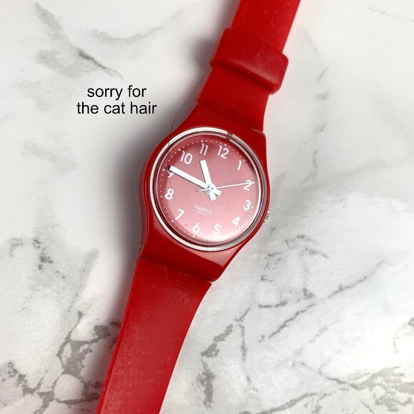 SWATCH Small Watch - Double Wrap Silicone Strap - Red - Picture 2 of 8